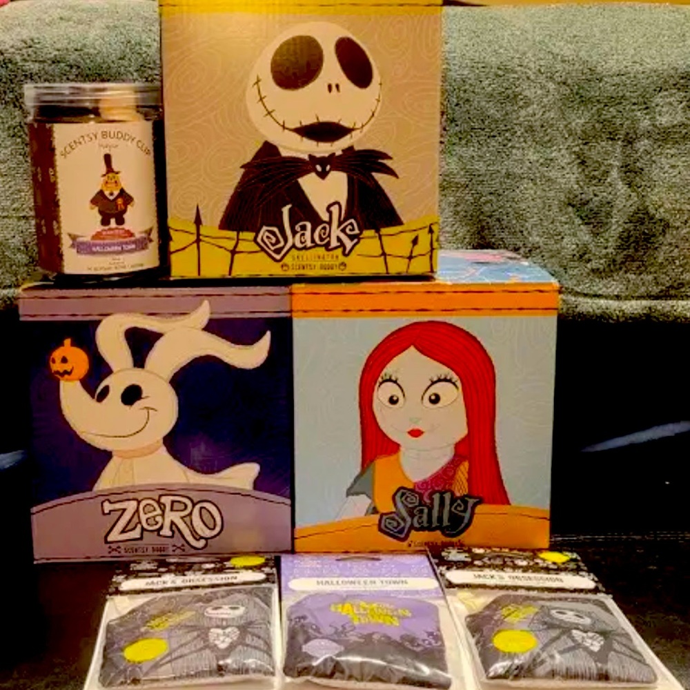 Scentsy Buddy The nightmare before Christmas bundle
